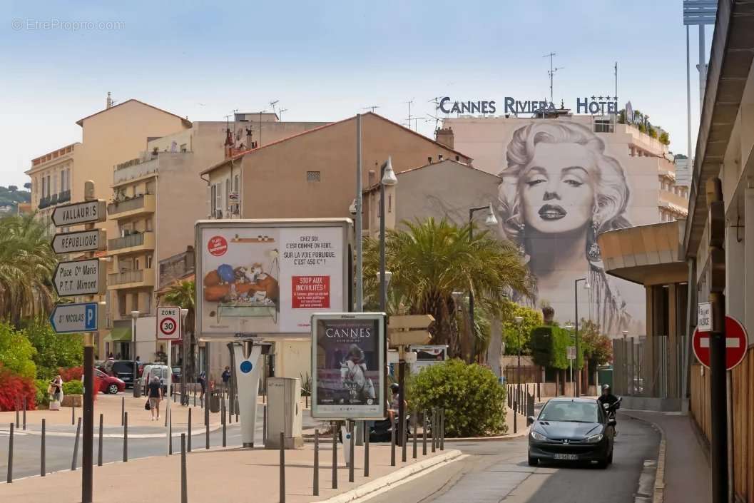 Commerce à CANNES