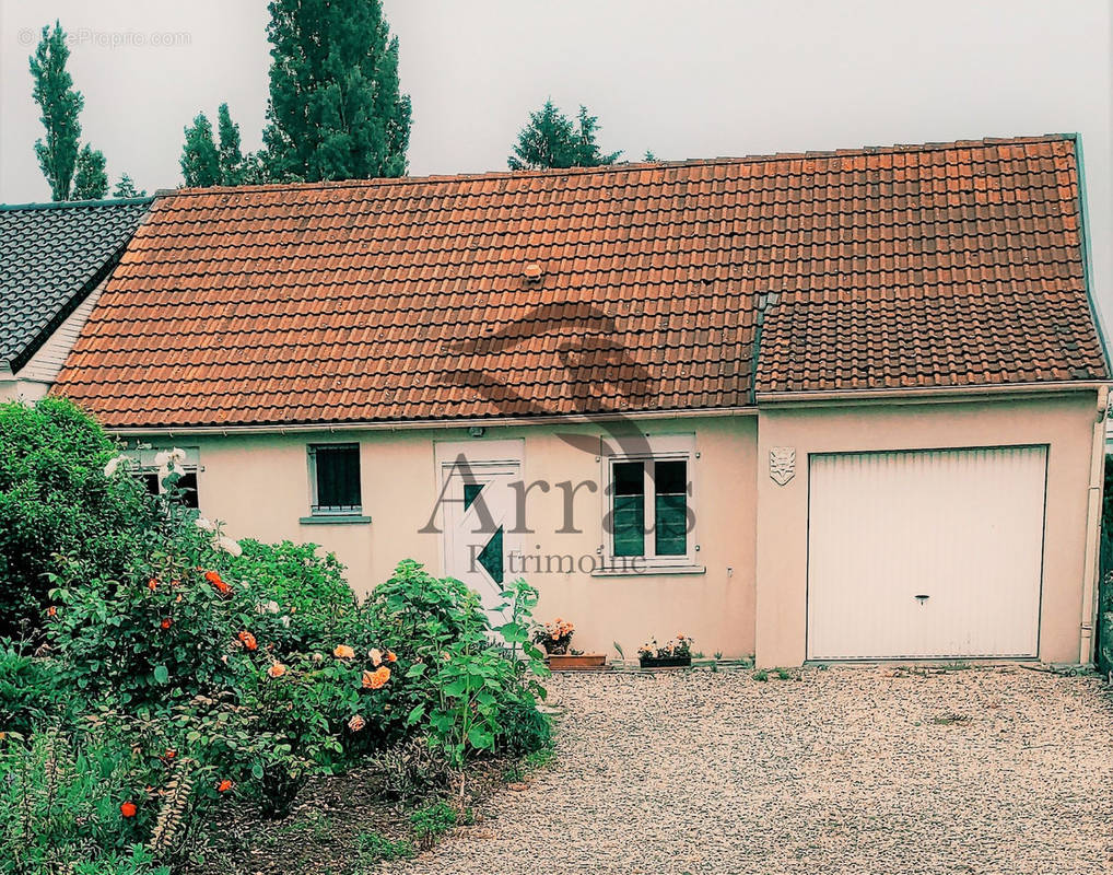 Maison à BEAURAINS