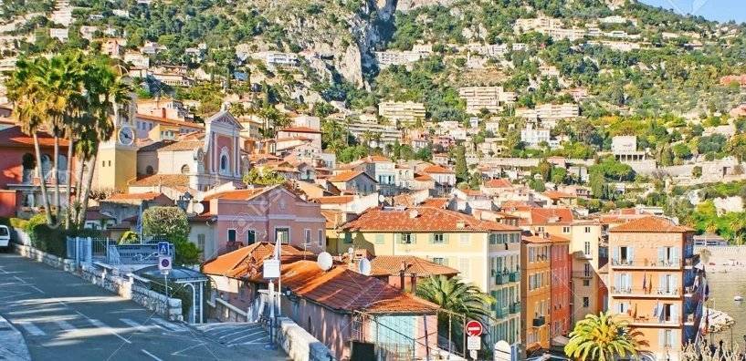 Commerce à VILLEFRANCHE-SUR-MER