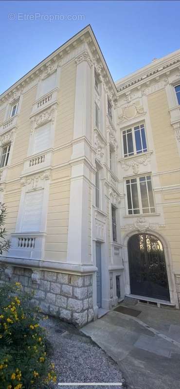 Appartement à NICE