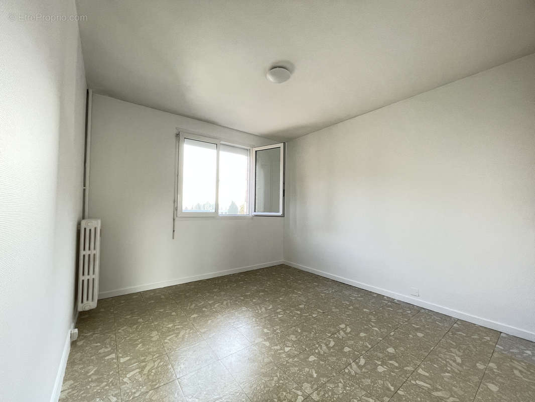 Appartement à HEROUVILLE-SAINT-CLAIR