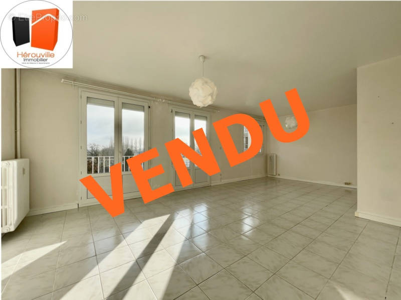 Appartement à HEROUVILLE-SAINT-CLAIR