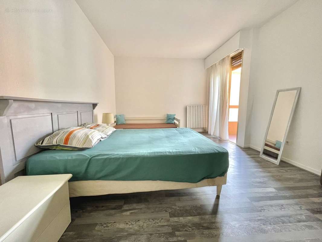 chambre - Appartement à MENTON