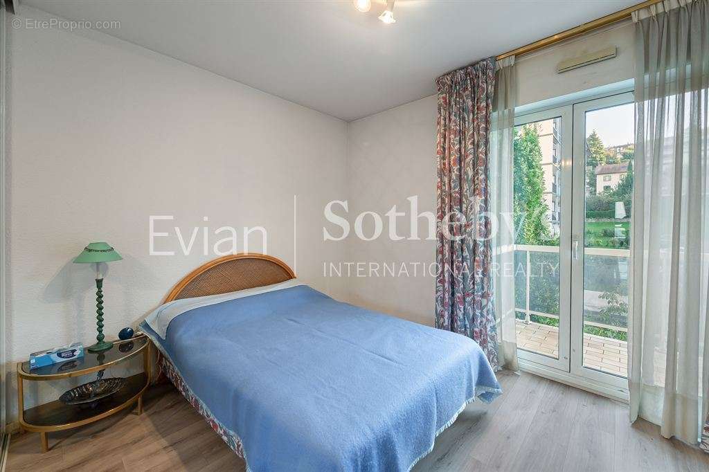 Appartement à EVIAN-LES-BAINS