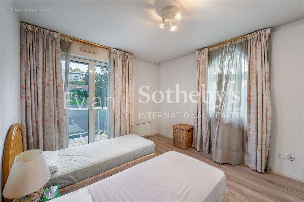 Appartement à EVIAN-LES-BAINS