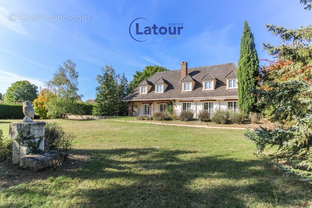 Maison à SAINT-REMY-SUR-AVRE