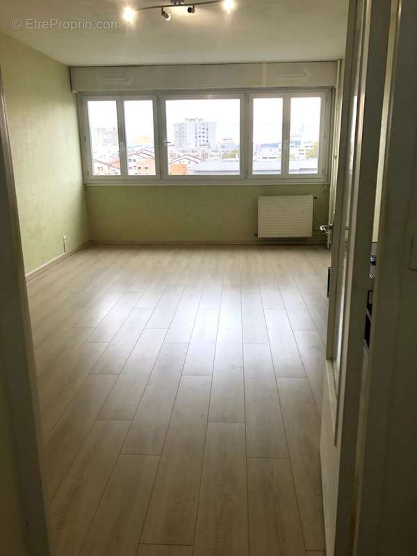 Appartement à LYON-7E