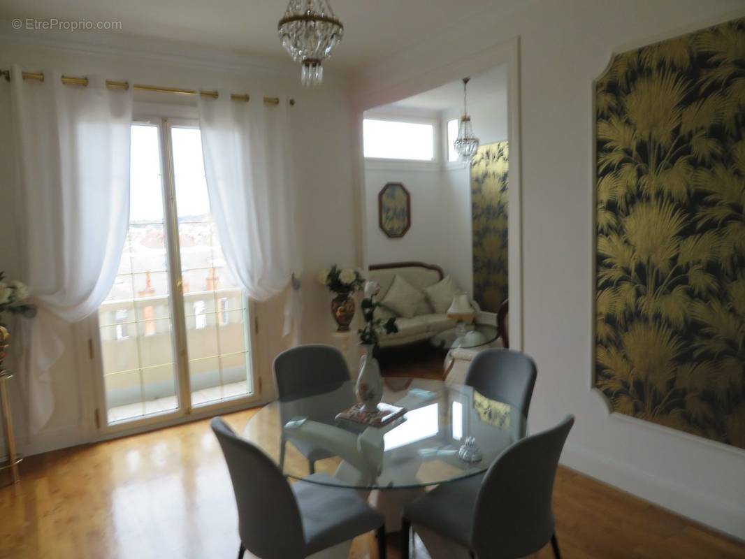 Appartement à VICHY