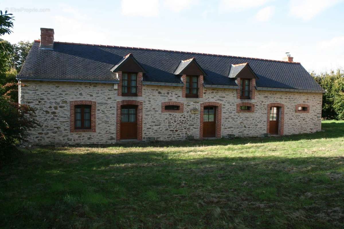 Maison à LES FORGES