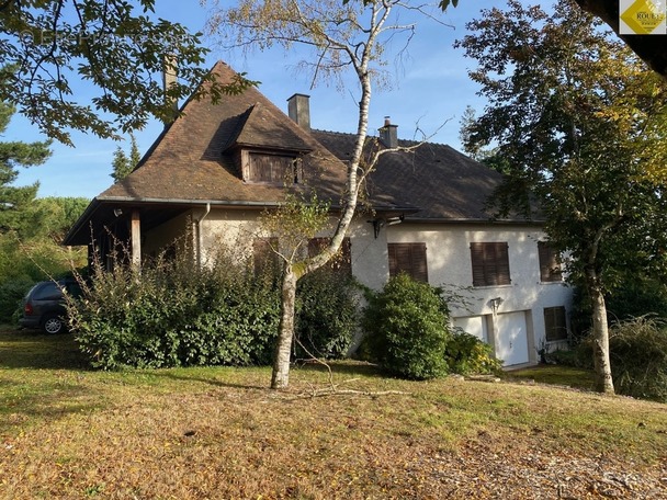 Maison à YZEURES-SUR-CREUSE