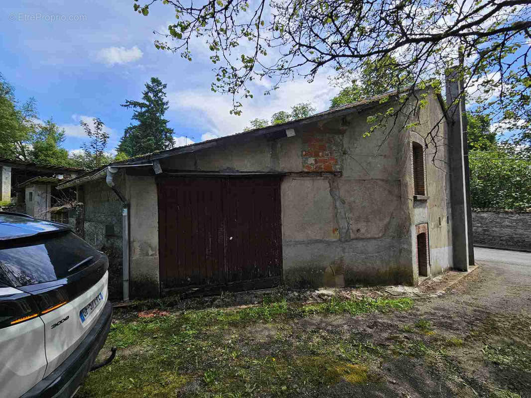 Maison à LINARDS