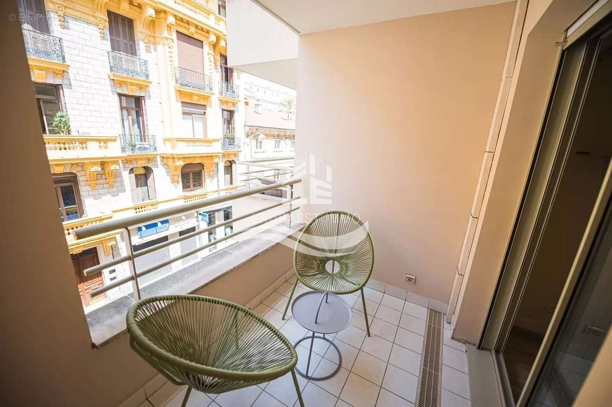 Appartement à NICE