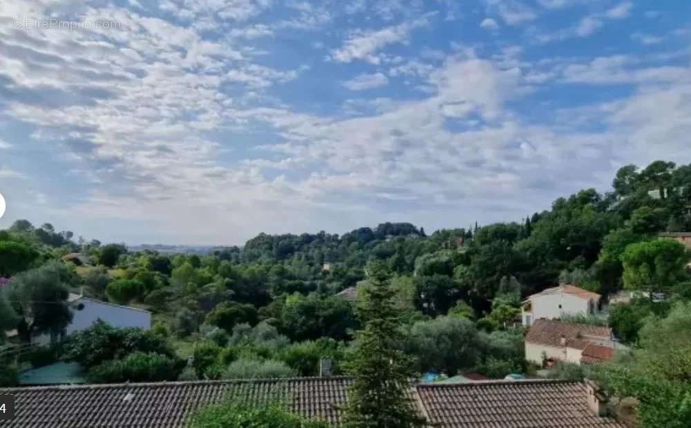 Maison à MOUGINS