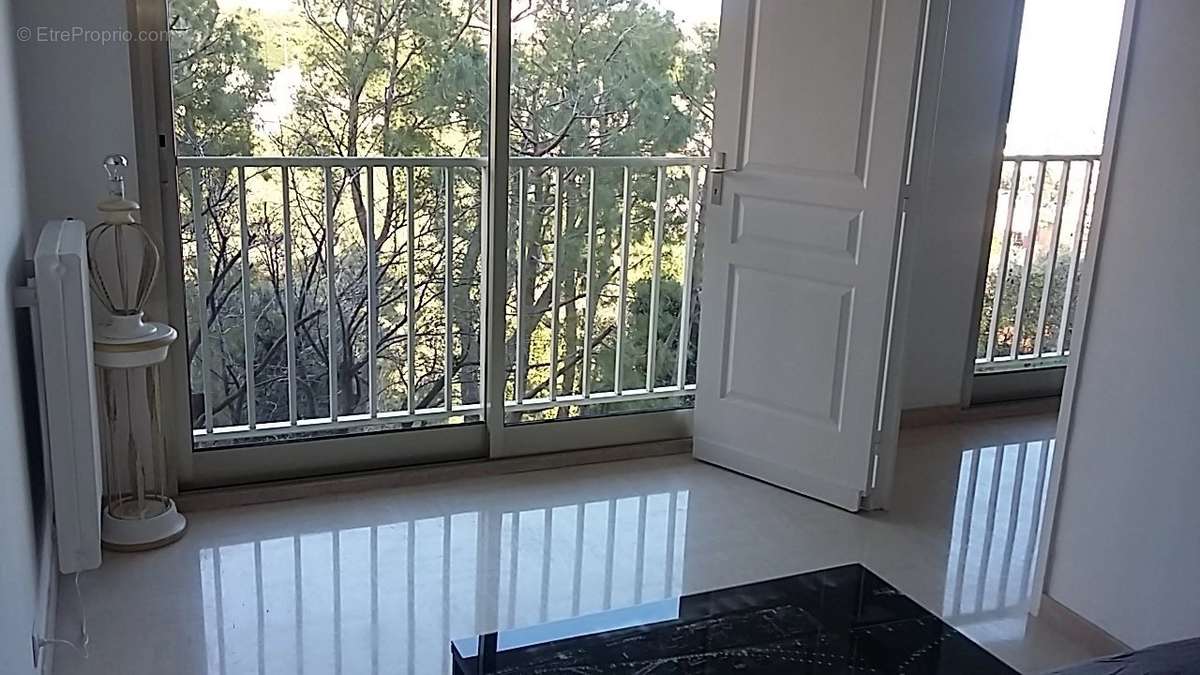 Appartement à ROQUEBRUNE-CAP-MARTIN