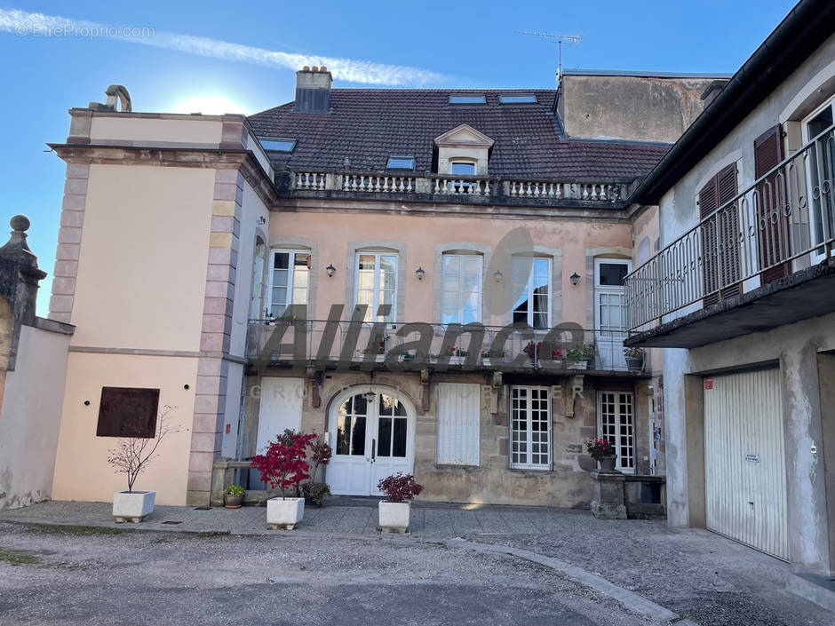 Maison à LUXEUIL-LES-BAINS