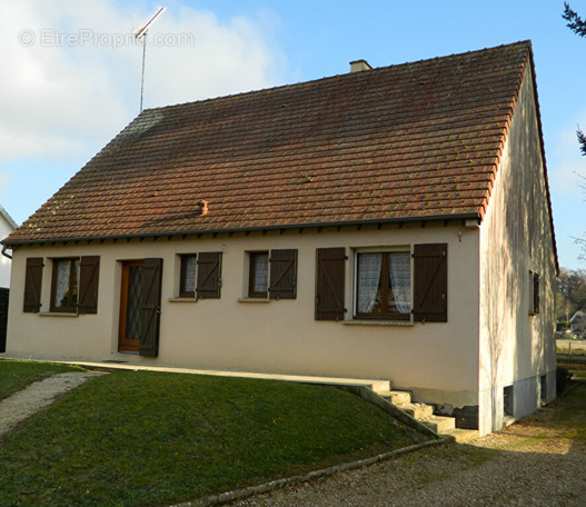 Maison à NOGENT-LE-ROI