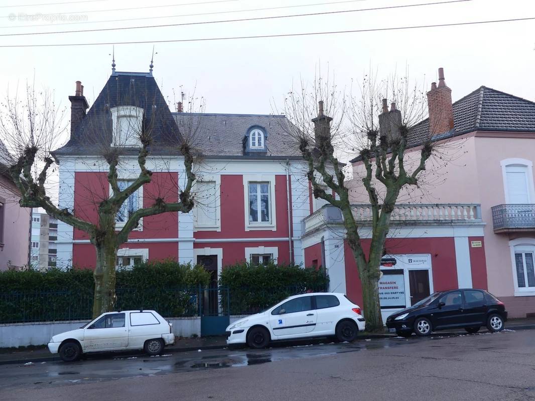 Maison à LE CREUSOT