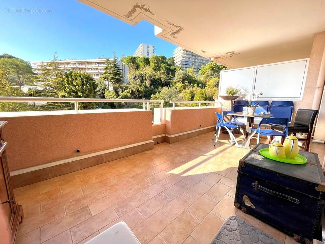 Appartement à ROQUEBRUNE-CAP-MARTIN