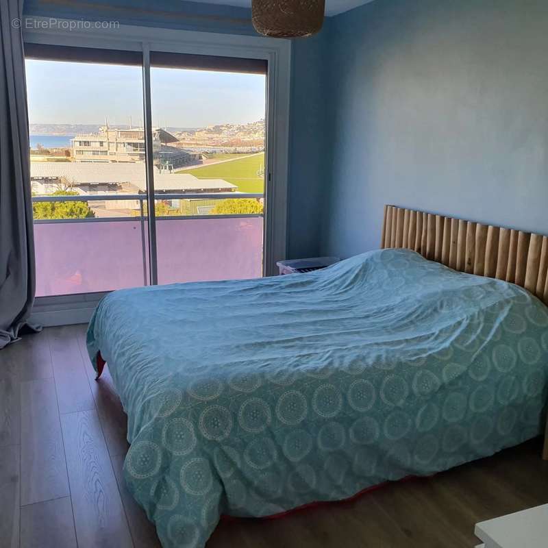 Appartement à MARSEILLE-8E