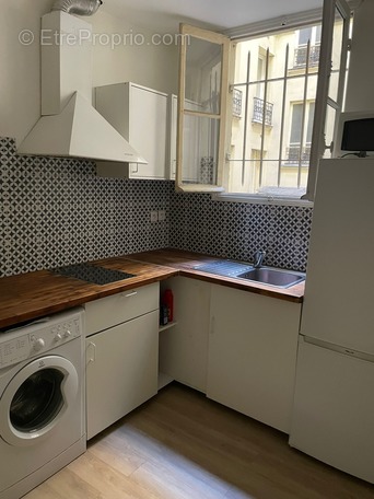 Appartement à PARIS-10E