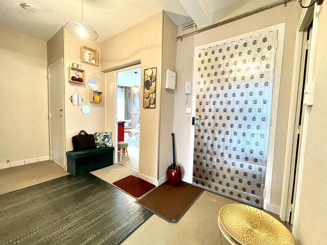 Appartement à HEROUVILLE-SAINT-CLAIR