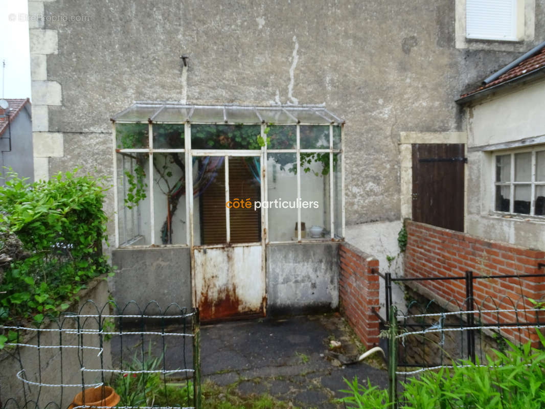 Maison à CHATEAUMEILLANT