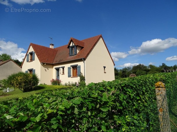 Maison à CHATEAUMEILLANT