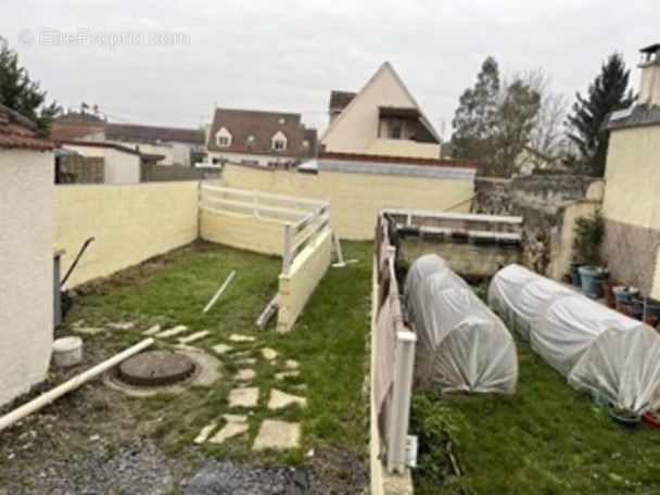 Appartement à PONT-SAINTE-MAXENCE