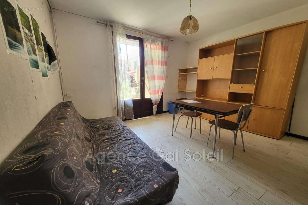 Appartement à FLEURY