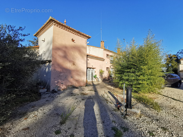 Maison à NIMES