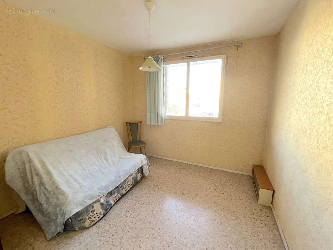 Appartement à VALLAURIS