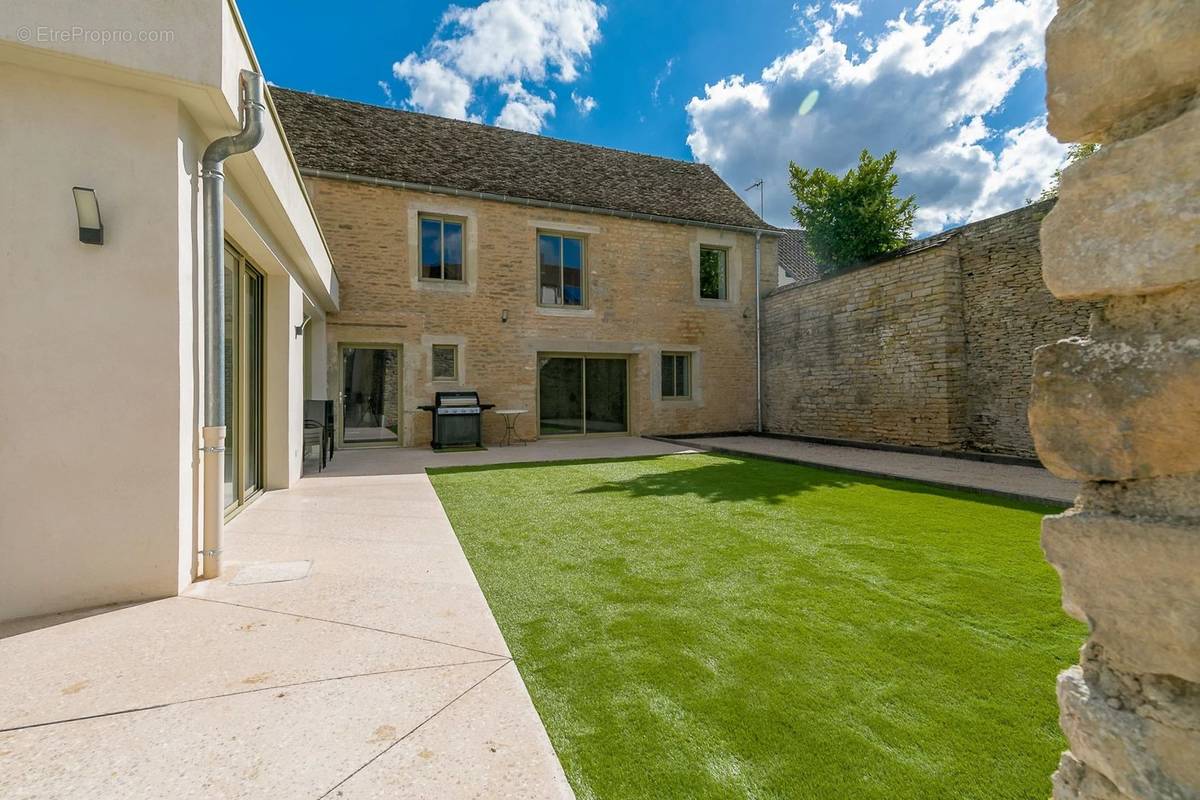 Maison à FONTAINE-LES-DIJON