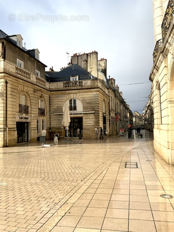 Commerce à DIJON