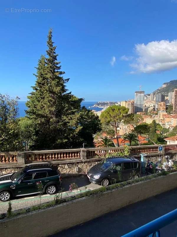 Appartement à ROQUEBRUNE-CAP-MARTIN