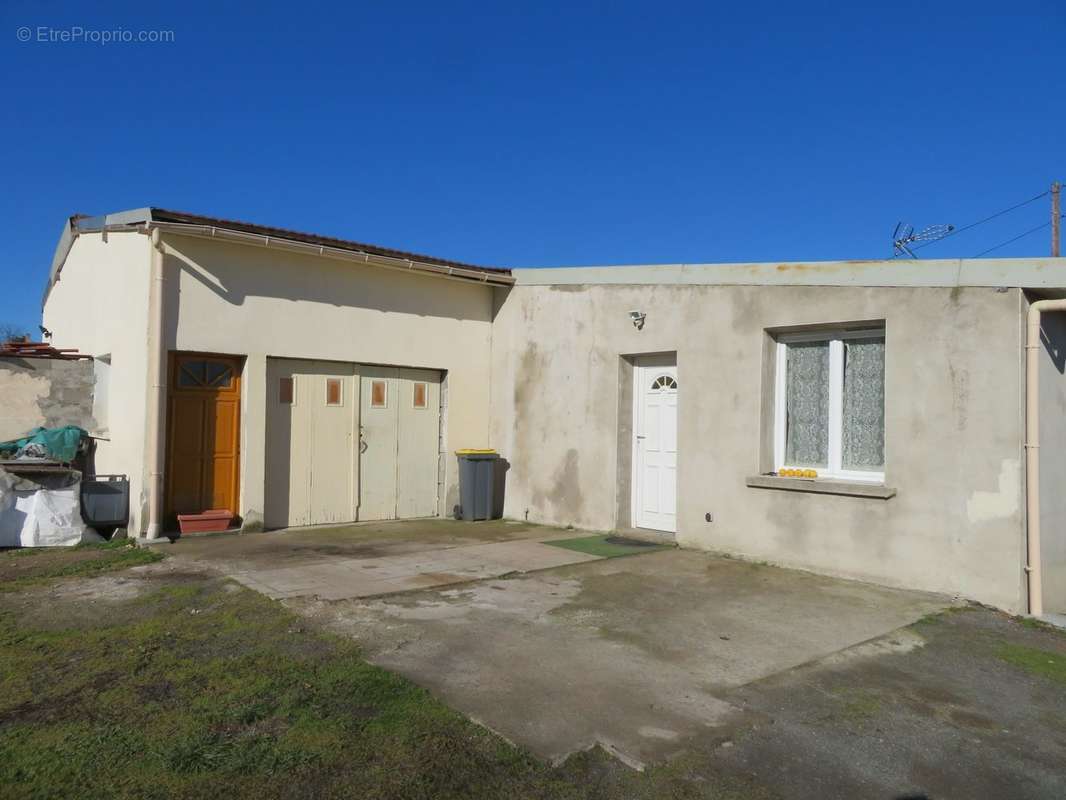 Maison à BELLERIVE-SUR-ALLIER