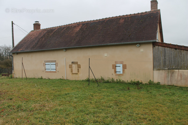 Maison à SAINT-CAPRAIS