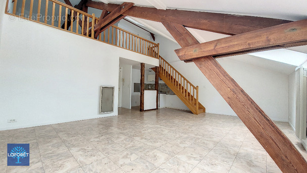 Appartement à CHAUNY