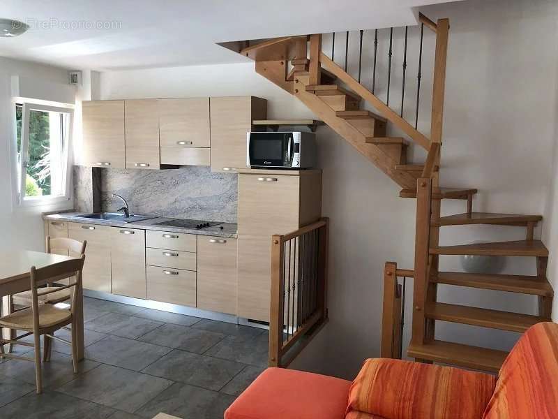 Appartement à ROQUEBRUNE-CAP-MARTIN