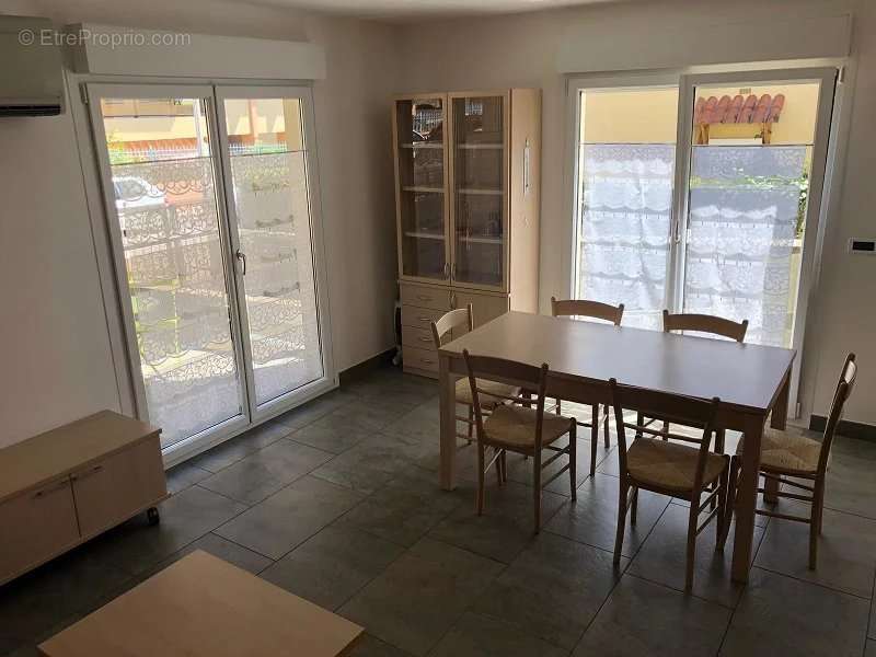 Appartement à ROQUEBRUNE-CAP-MARTIN