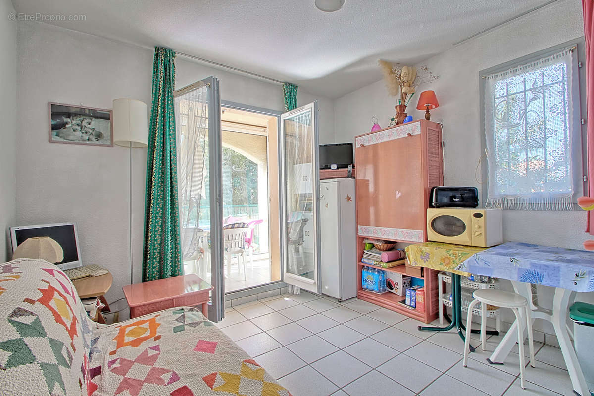 Appartement à LA LONDE-LES-MAURES