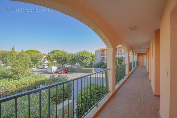 Appartement à LA LONDE-LES-MAURES