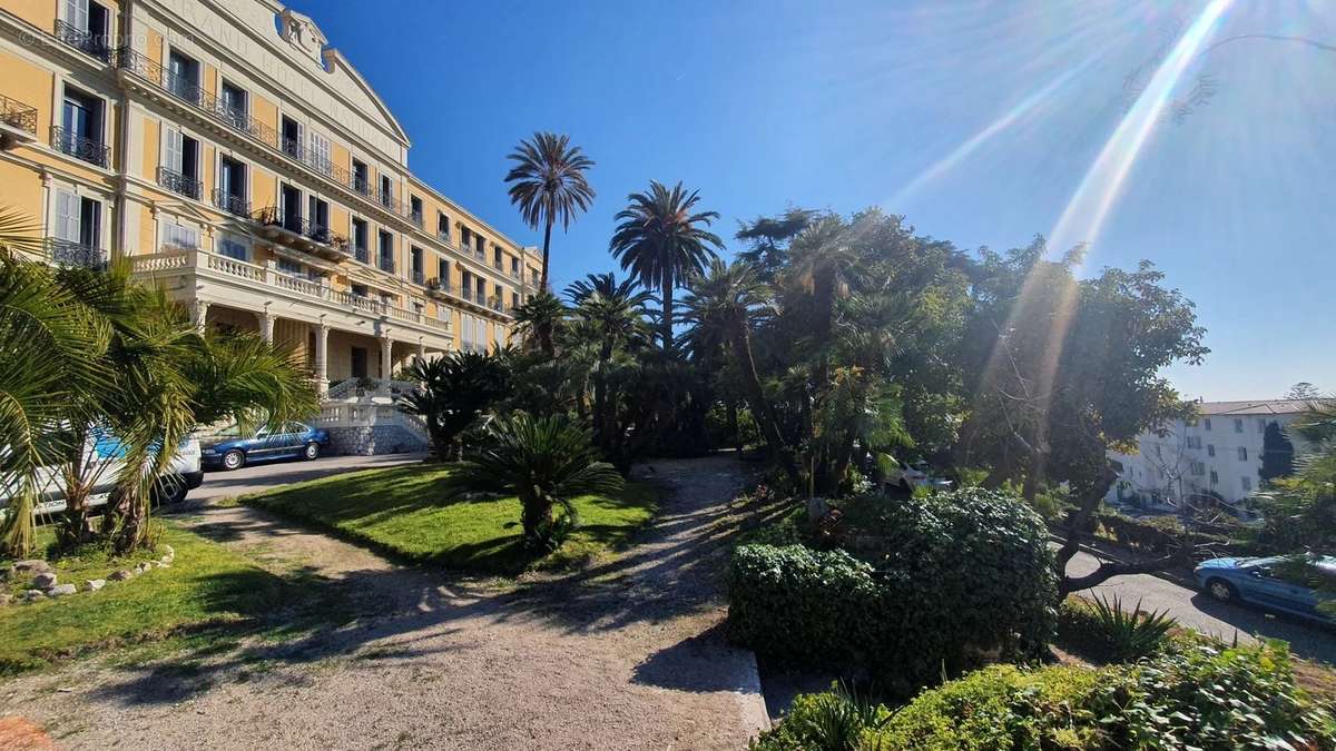 Appartement à MENTON