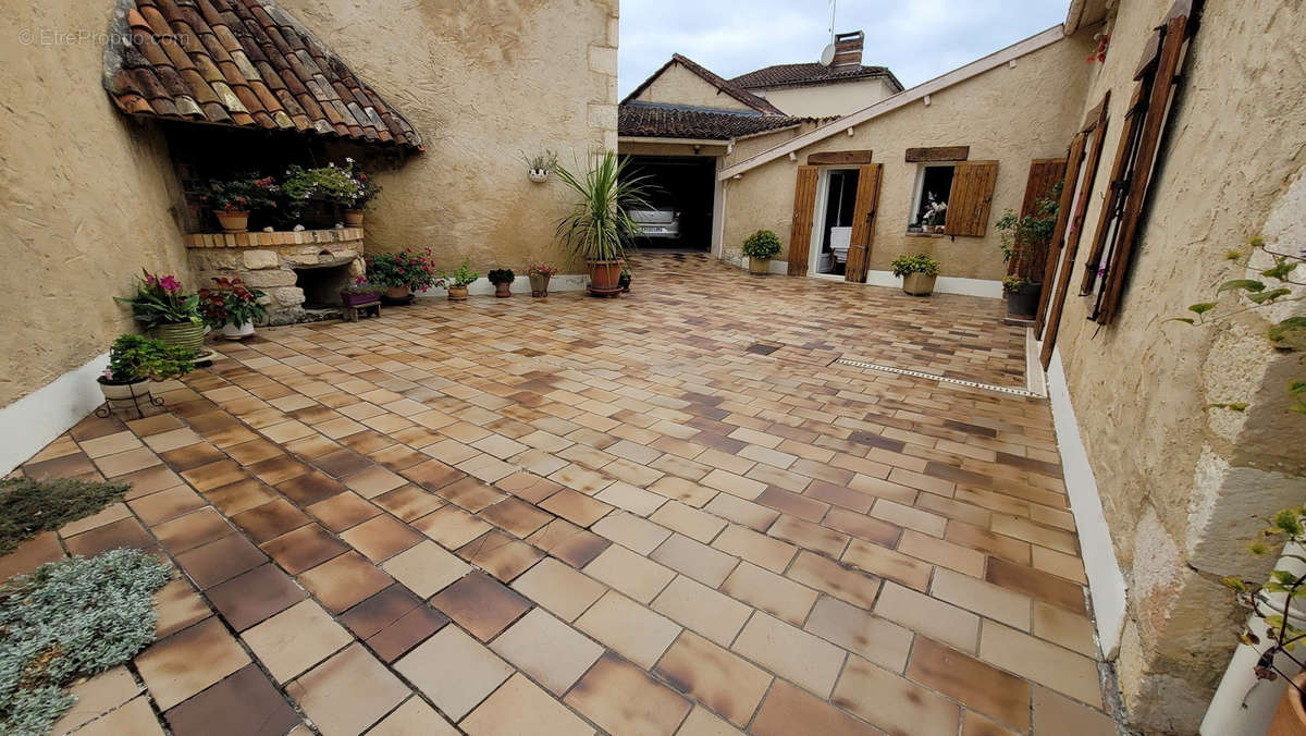 Maison à PERIGUEUX