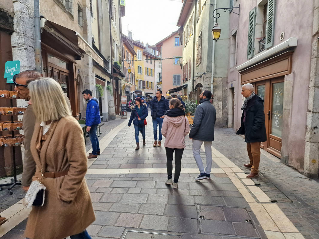 Commerce à ANNECY