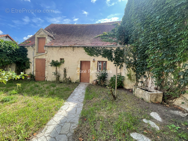 Maison à SAINT-AMAND-MONTROND