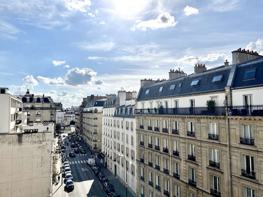 Appartement à NEUILLY-SUR-SEINE