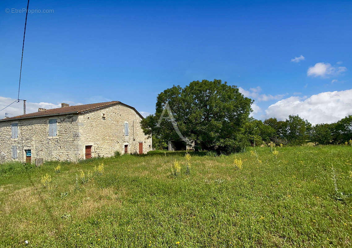 Maison à TOURNON-D&#039;AGENAIS