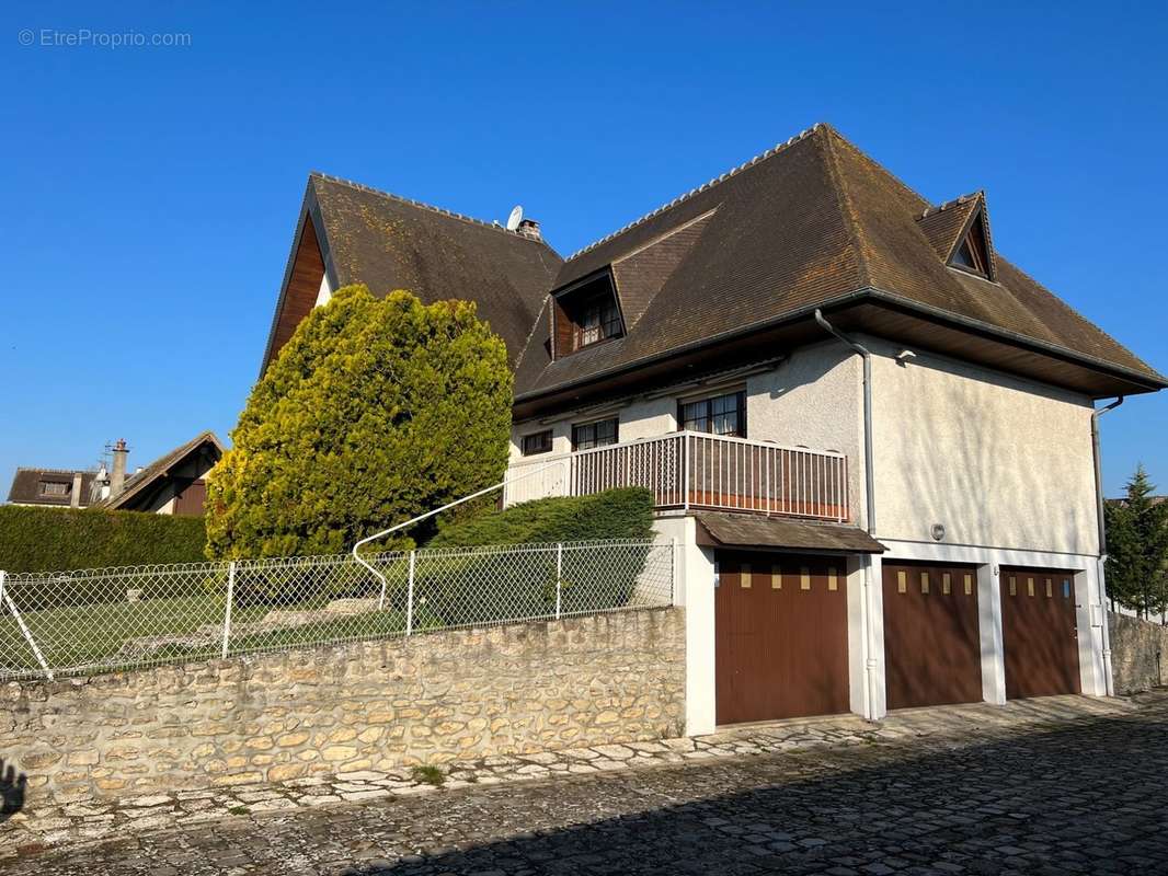 Maison à PACY-SUR-EURE