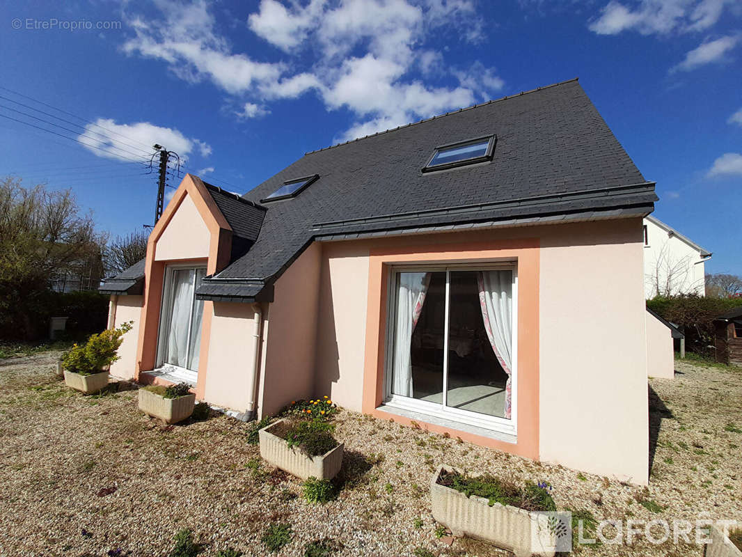 Maison à GUINGAMP