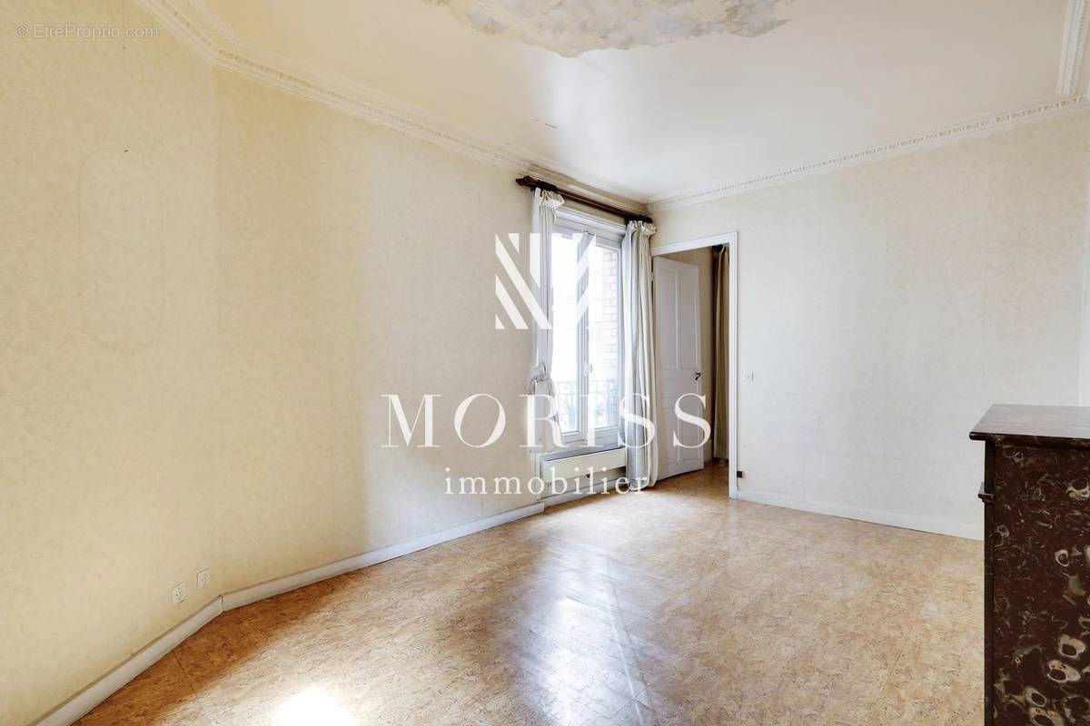 Appartement à PARIS-20E